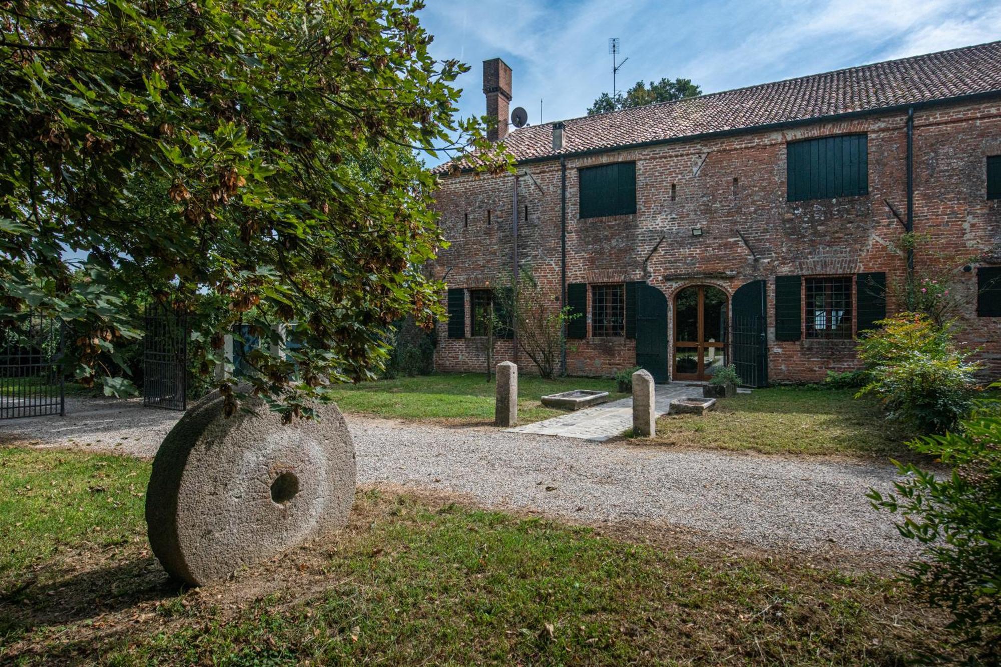 Villa Country Mansion 8500Squarefeet San Pietro Viminario Exterior foto